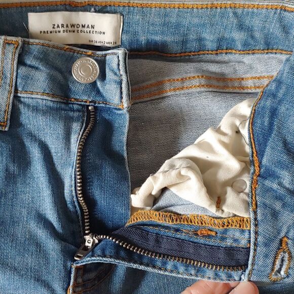 Zara Woman Premium Denim Collection Distressed Skinny Jeans Size 2 Light wash - Picture 8 of 10